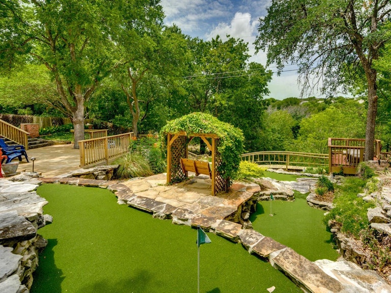 Photo 36 of 40 - 8800 Spring Lake Dr, Austin, TX 78750
