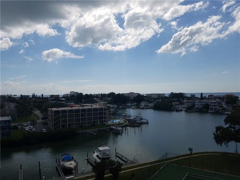 Photo 6 of 25 - 1 Key Capri #704W, Treasure Island, FL 33706