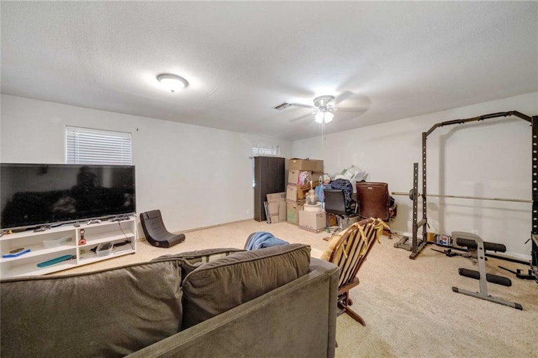 Photo 23 of 23 - 7624 Evergreen Rd, Richland Hills, TX 76118