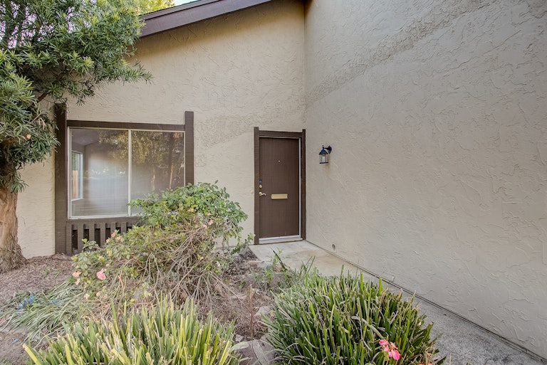 Photo 24 of 29 - 7063 Woodmore Oaks Dr, Citrus Heights, CA 95610