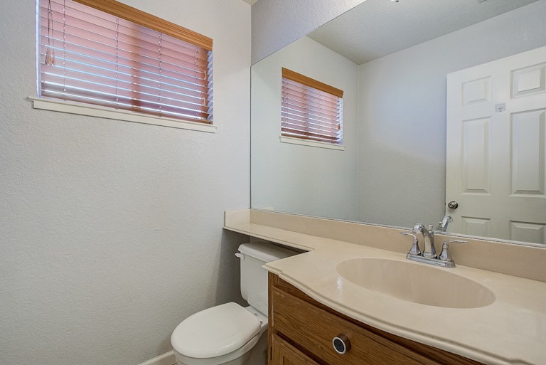 Photo 34 of 36 - 1708 Branchwood Cir, Modesto, CA 95355
