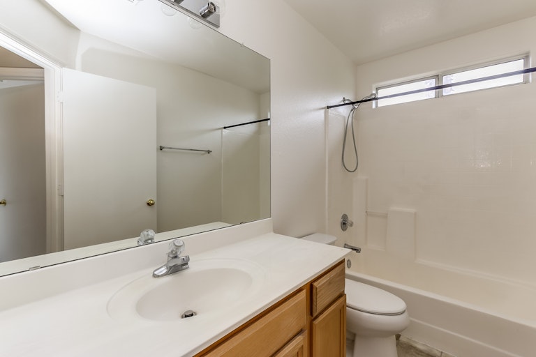 Photo 32 of 36 - 8539 W Sheridan St, Phoenix, AZ 85037
