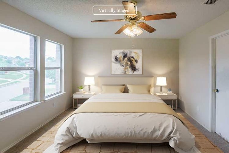 Photo 3 of 19 - 2553 Big Spring Dr, Fort Worth, TX 76120
