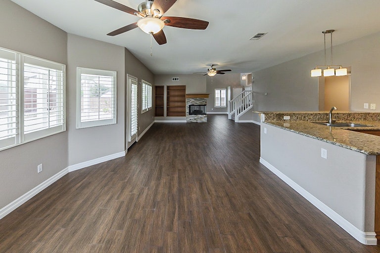 Photo 8 of 31 - 27173 White Ct, Menifee, CA 92585