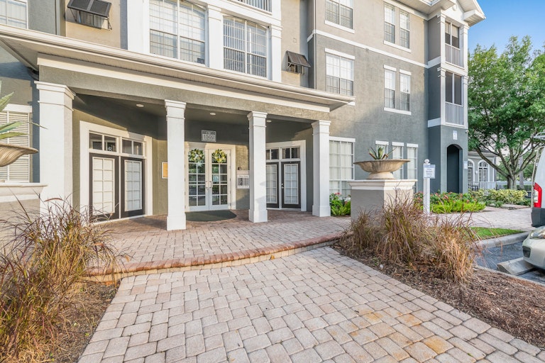 Photo 17 of 20 - 1502 Marsh Cove Ct #305, Tampa, FL 33619