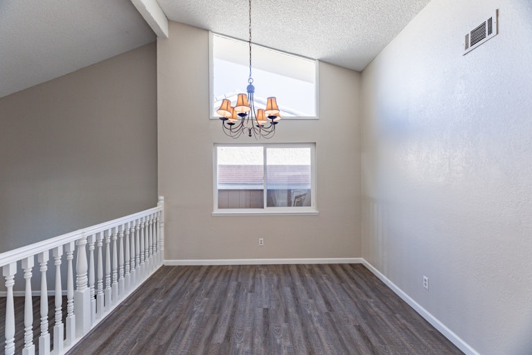 Photo 12 of 33 - 1234 Diana Ct, Upland, CA 91786