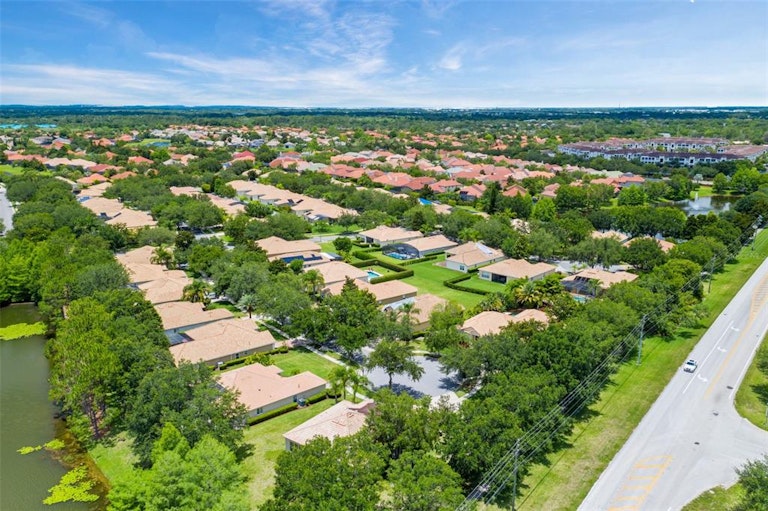 Photo 36 of 38 - 11015 Belmere Isles Ct, Windermere, FL 34786