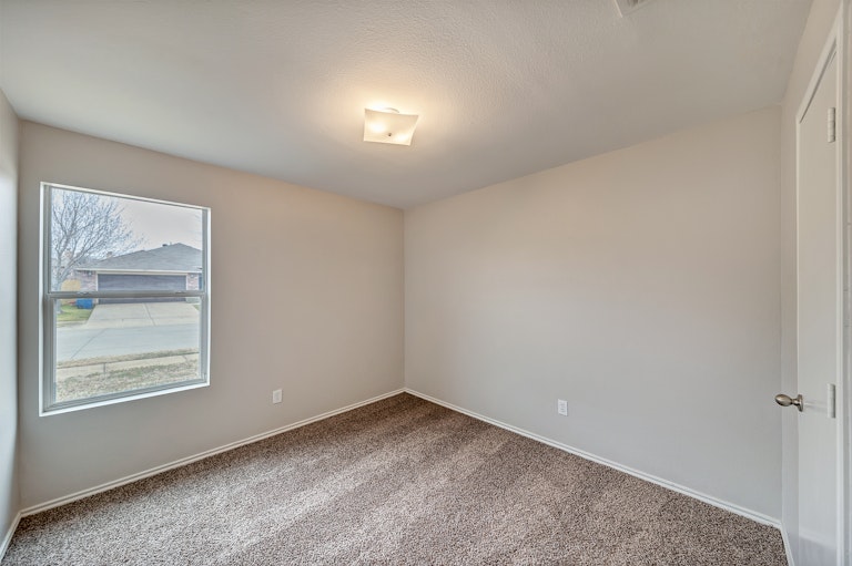 Photo 20 of 26 - 8904 Catalonia Dr, Dallas, TX 75217