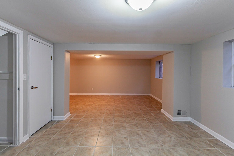 Photo 6 of 18 - 195 Longleaf Dr SE, Marietta, GA 30060