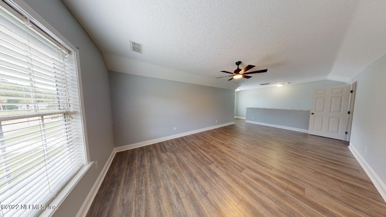 Photo 35 of 40 - 96198 Cayman Cir, Fernandina Beach, FL 32034