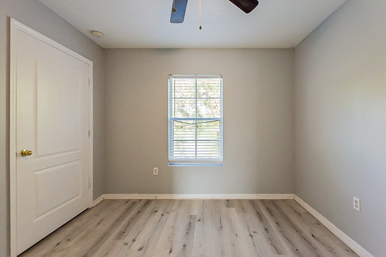 Photo 12 of 19 - 3209 Jackson Grey Rd, Kissimmee, FL 34746