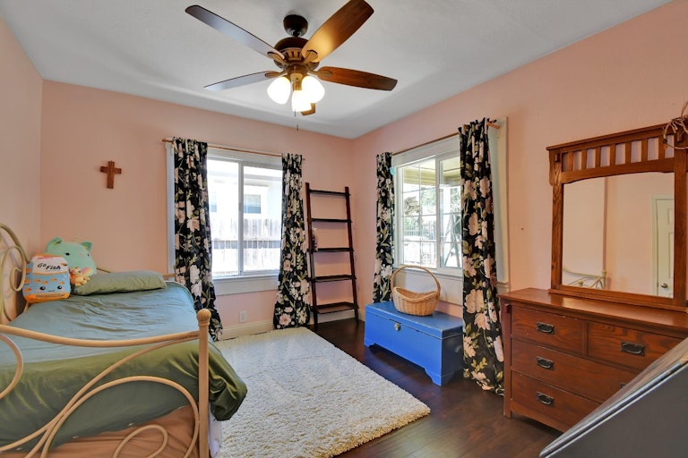 Photo 23 of 28 - 3406 40th St, Sacramento, CA 95817