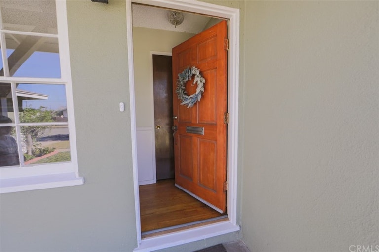 Photo 5 of 59 - 5666 Panama Dr, Buena Park, CA 90620