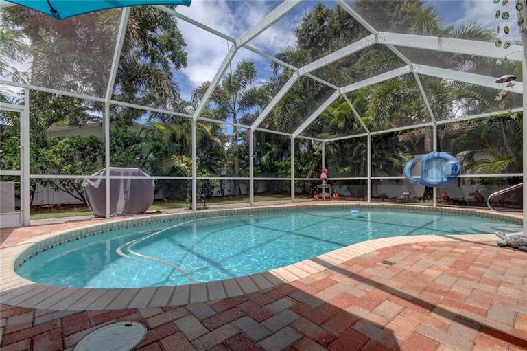 Photo 80 of 99 - 206 Timberview Dr, Safety Harbor, FL 34695