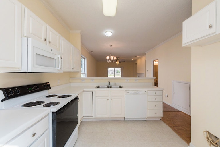 Photo 6 of 16 - 2025 Turtle Point Dr, Raleigh, NC 27604