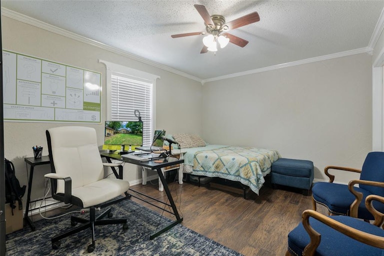 Photo 16 of 20 - 8312 Sussex St, Fort Worth, TX 76108