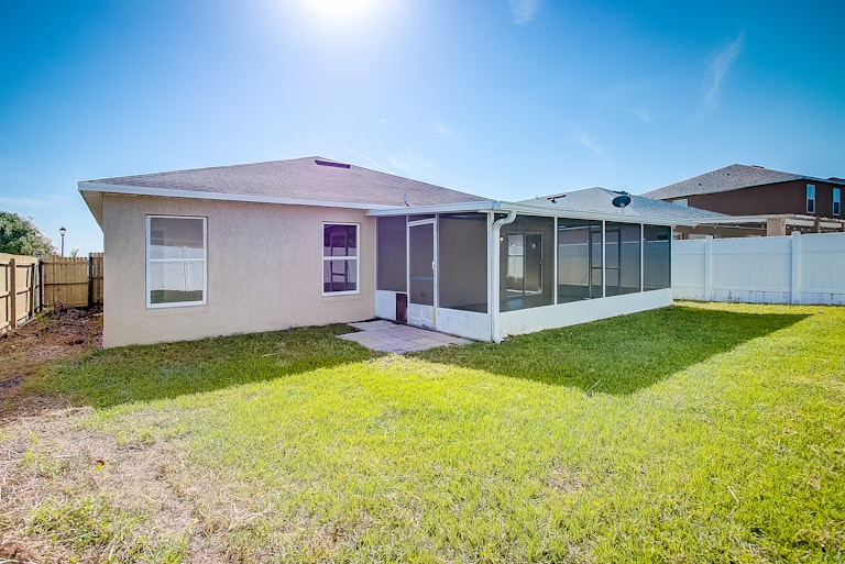 Photo 24 of 25 - 1130 Kempton Chase Pkwy, Orlando, FL 32837