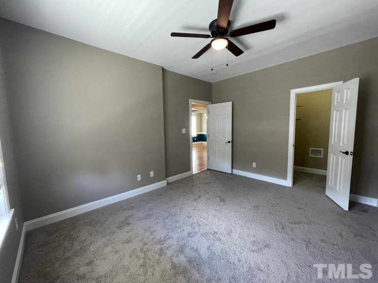 Photo 14 of 35 - 223 Kintyre Dr, Clayton, NC 27520
