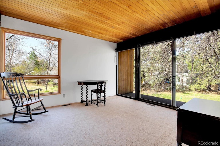 Photo 12 of 39 - 9630 E Powers Pl, Greenwood Village, CO 80111