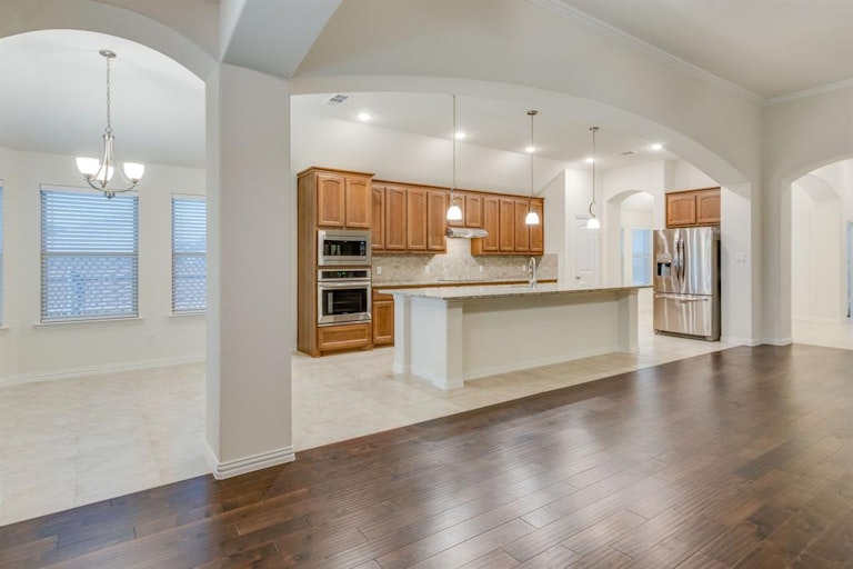 Photo 17 of 35 - 7600 Northumberland Dr, Fort Worth, TX 76179
