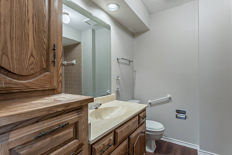 Photo 17 of 29 - 4626 Vineyard Trl, Mesquite, TX 75150