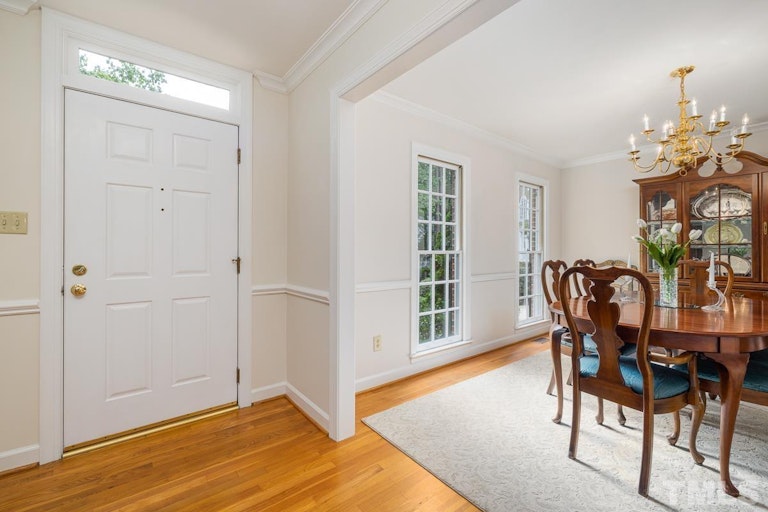Photo 5 of 41 - 204 Merry Hill Dr, Cary, NC 27518