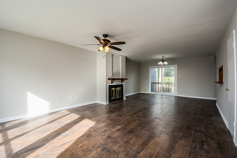 Photo 4 of 13 - 104 Virginia Pl, Cary, NC 27513