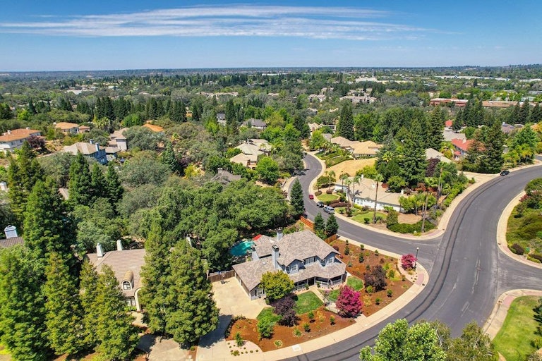 Photo 71 of 82 - 124 Woodsmoke Way, Folsom, CA 95630