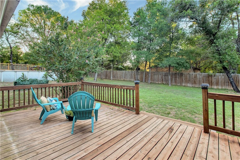 Photo 29 of 40 - 305 Flint Ridge St, Bastrop, TX 78602