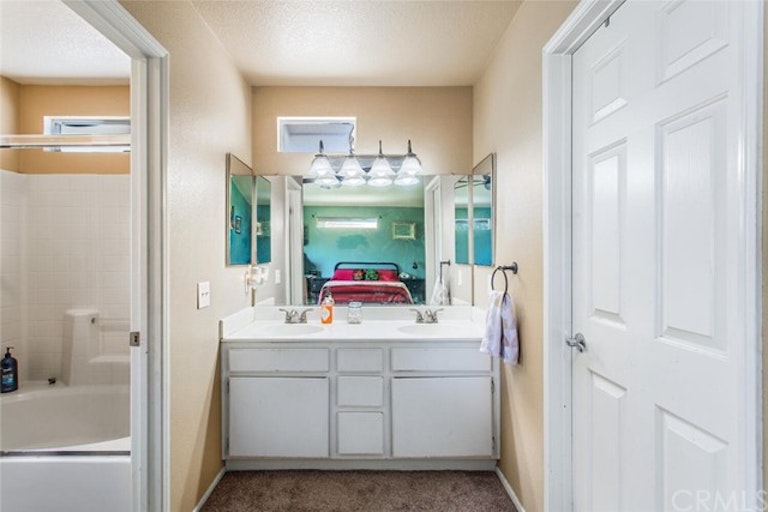 Photo 24 of 30 - 33972 Enoch Ave, Yucaipa, CA 92399