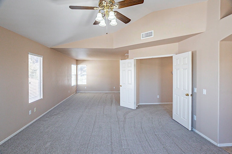 Photo 17 of 22 - 6 Del Santello, Lake Elsinore, CA 92532