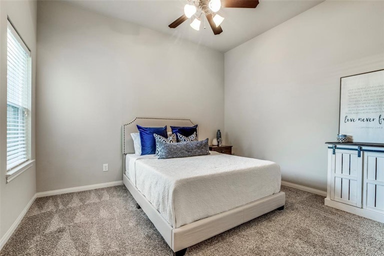 Photo 24 of 34 - 9315 Mystic Falls Ln, Humble, TX 77396
