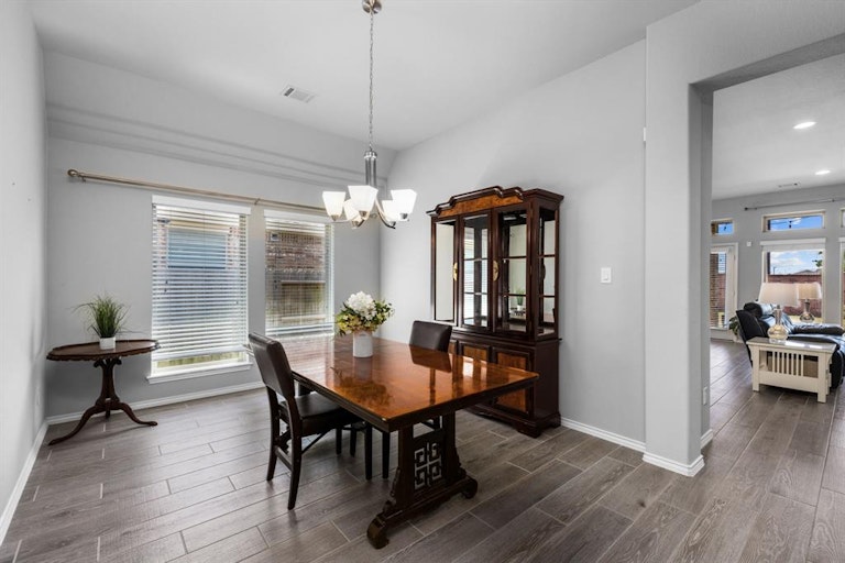 Photo 6 of 25 - 11903 Di Mari Dr, Richmond, TX 77406