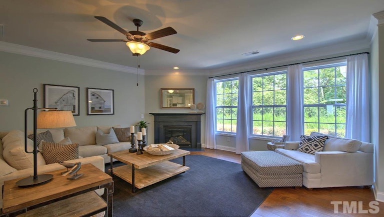 Photo 16 of 68 - 432 Bluffberry Way, Hillsborough, NC 27278