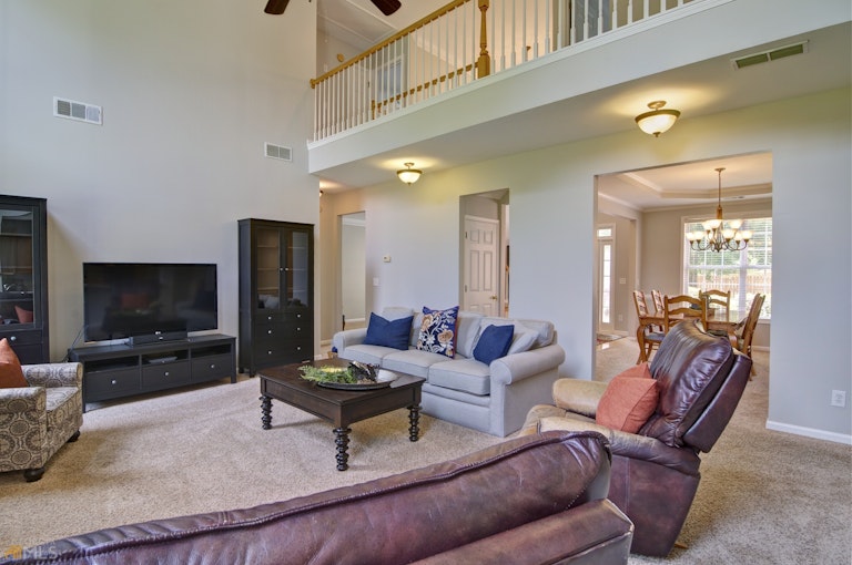 Photo 17 of 55 - 383 Windsong Way, Woodstock, GA 30188