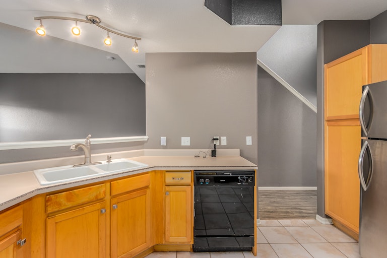 Photo 8 of 19 - 9020 Gale Blvd #3, Thornton, CO 80260