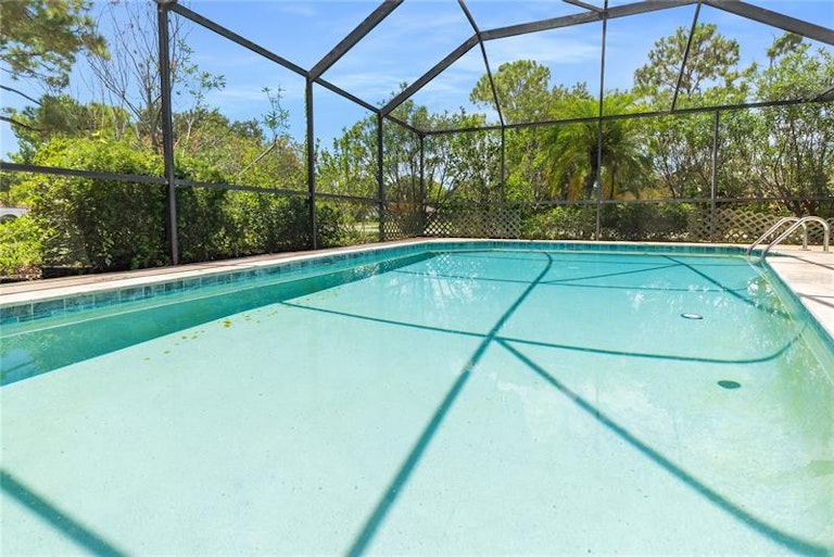 Photo 16 of 50 - 2982 Enisgrove Dr, Palm Harbor, FL 34683