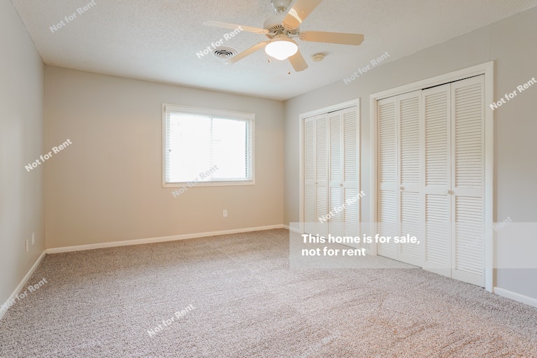 Photo 20 of 25 - 457 Pebble Creek Dr, Cary, NC 27511