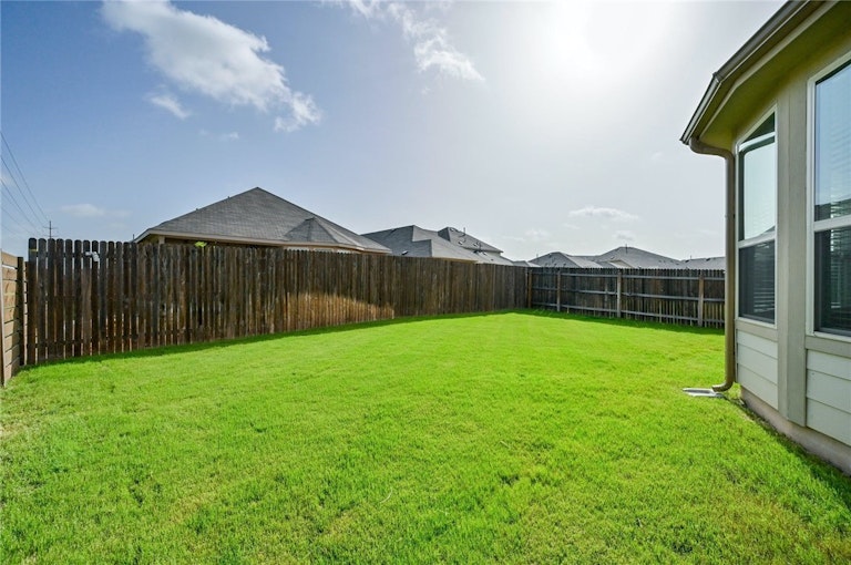Photo 23 of 23 - 210 Quarryman Dr, Hutto, TX 78634