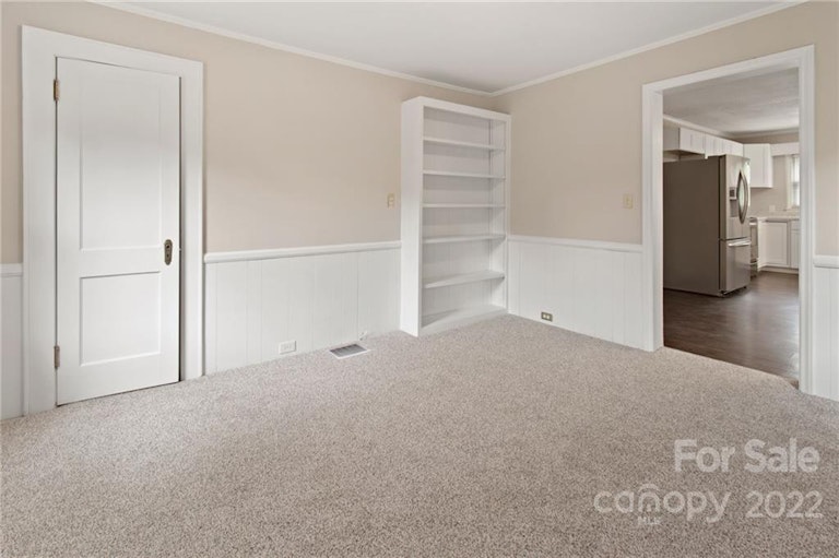 Photo 15 of 26 - 416 Ruth Ave, Kannapolis, NC 28083