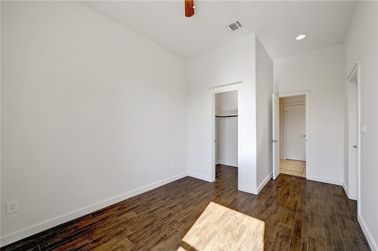 Photo 21 of 23 - 2204 Quanah Parker Trl, Austin, TX 78734