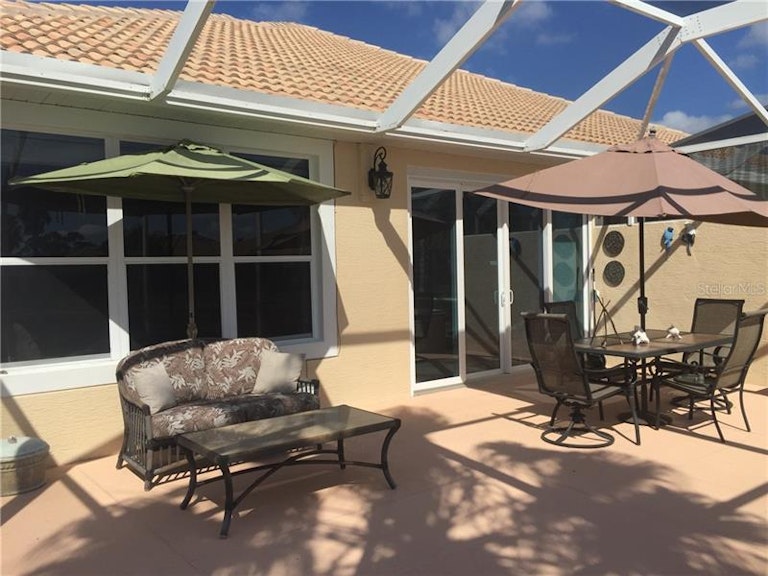 Photo 4 of 14 - 4546 Whispering Oaks Dr, North Port, FL 34287