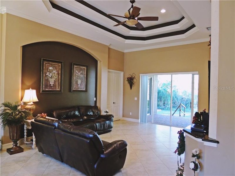 Photo 6 of 25 - 2553 Trianna St, North Port, FL 34291