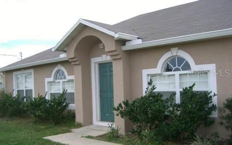 Photo 1 of 1 - 10 Underwick Path, Palm Coast, FL 32164