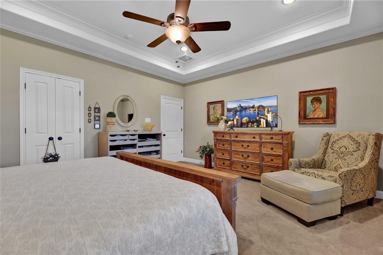 Photo 21 of 38 - 8702 Malardcrest Dr, Humble, TX 77346