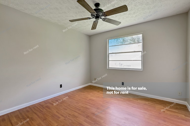 Photo 29 of 35 - 2590 Aquarius Rd, Orange Park, FL 32073
