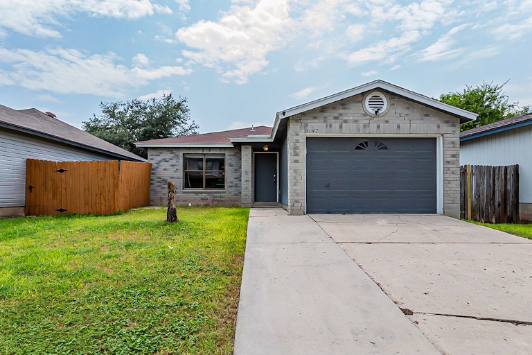 Photo 1 of 16 - 8147 Easy Meadow Dr, Converse, TX 78109