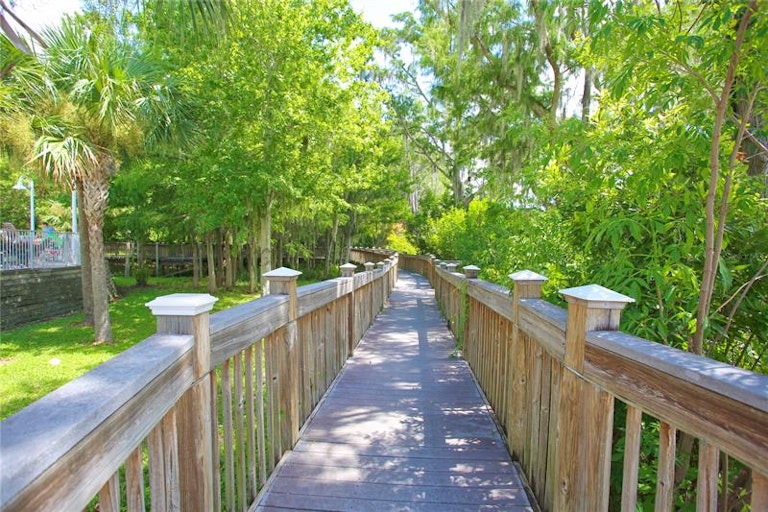 Photo 26 of 31 - 13415 Blue Heron Beach Dr #1408, Orlando, FL 32821
