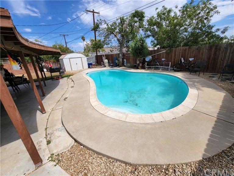 Photo 3 of 6 - 25189 Juanita Ave, Moreno Valley, CA 92551