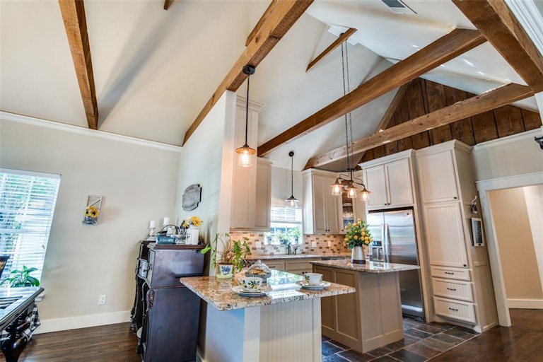 Photo 6 of 28 - 508 St Marys St, Rockwall, TX 75087